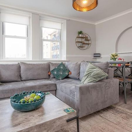 אילפרקומב 2Thevilla - Great Views, 3 Bedrooms, Parking, Central Location מראה חיצוני תמונה
